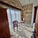 Windmill 4*