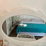 Bed and Breakfast Windmill 4*