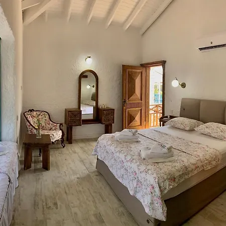 Windmill Oda ve Kahvaltı 3*