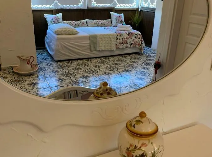 Couette-café Windmill 4*