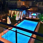 Bed & Breakfast Windmill Alacati