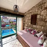 Bed & Breakfast Windmill Alacati
