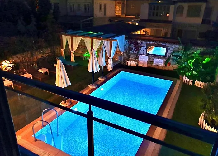 לינה וארוחת בוקר Windmill אלאקאטי