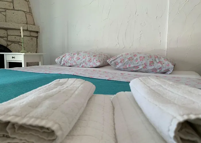 לינה וארוחת בוקר Windmill אלאקאטי